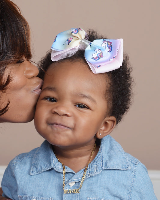 Three Must-Haves When It Comes To Developing A Healthy Hair Routine For Your Baby